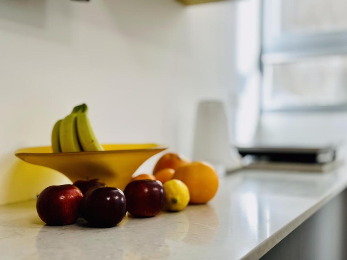 Amazing 2Rooms Apt In Bat Yam - Step By The Beach Kültér fotó